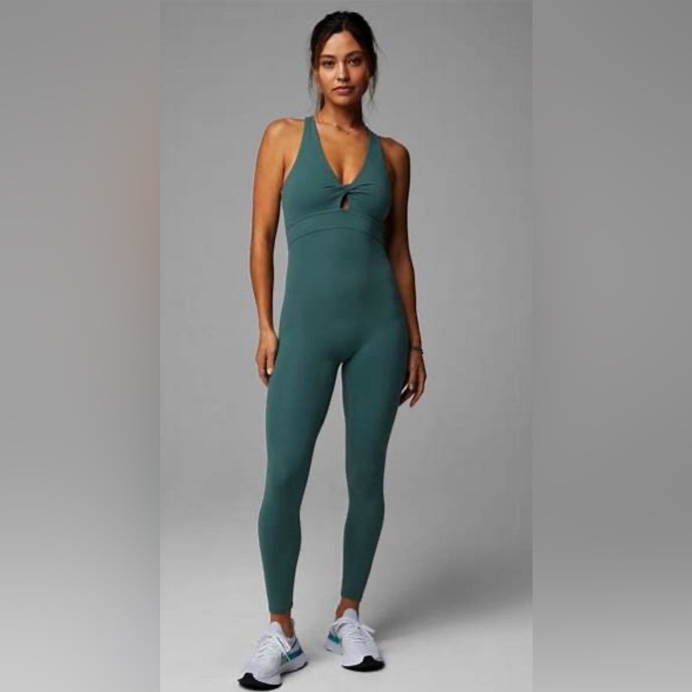 NWOT Fabletics Oasis Twist Front 7/8 Jumpsuit Onesie Bodysuit Blue/Green S
